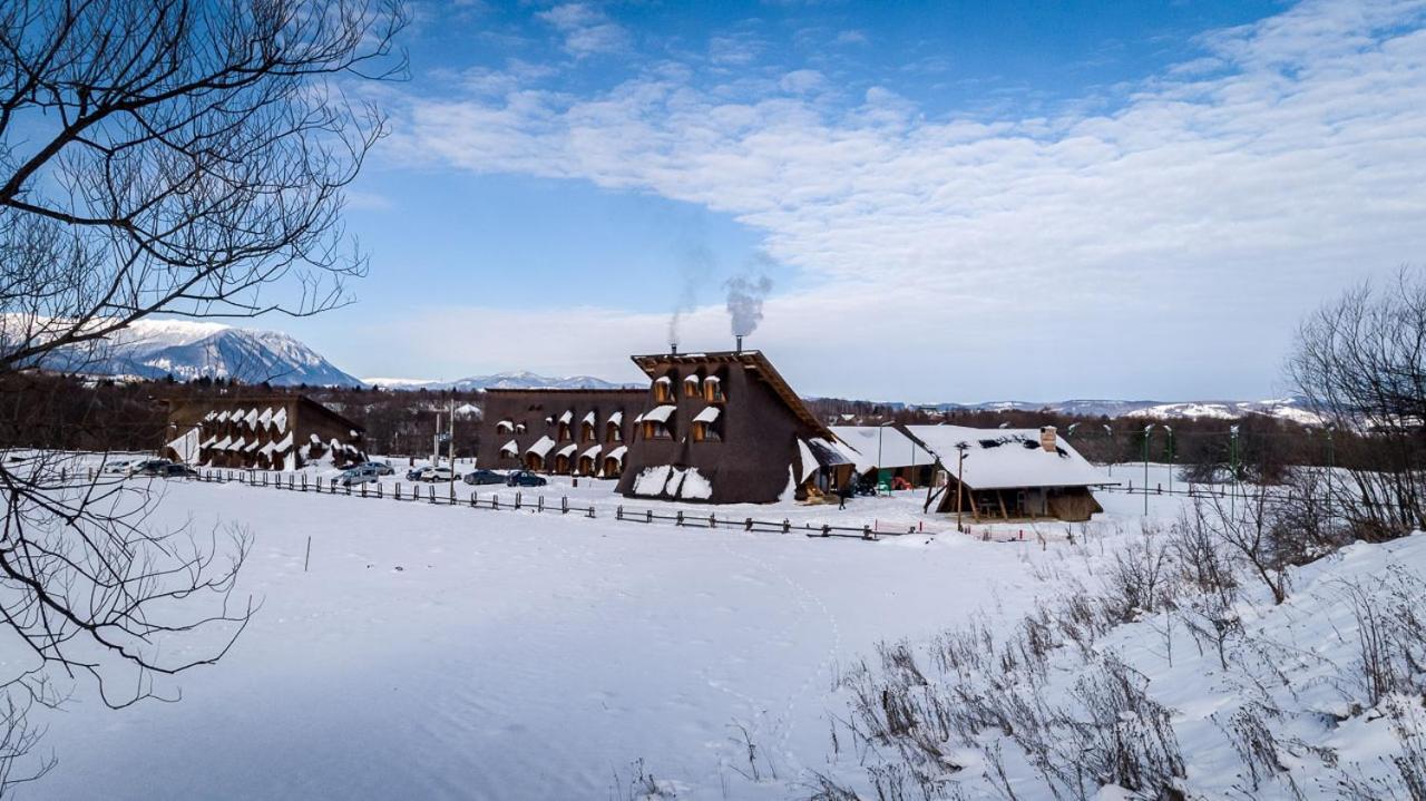 Cuibul De Lemn Hotell Rîşnov Exteriör bild