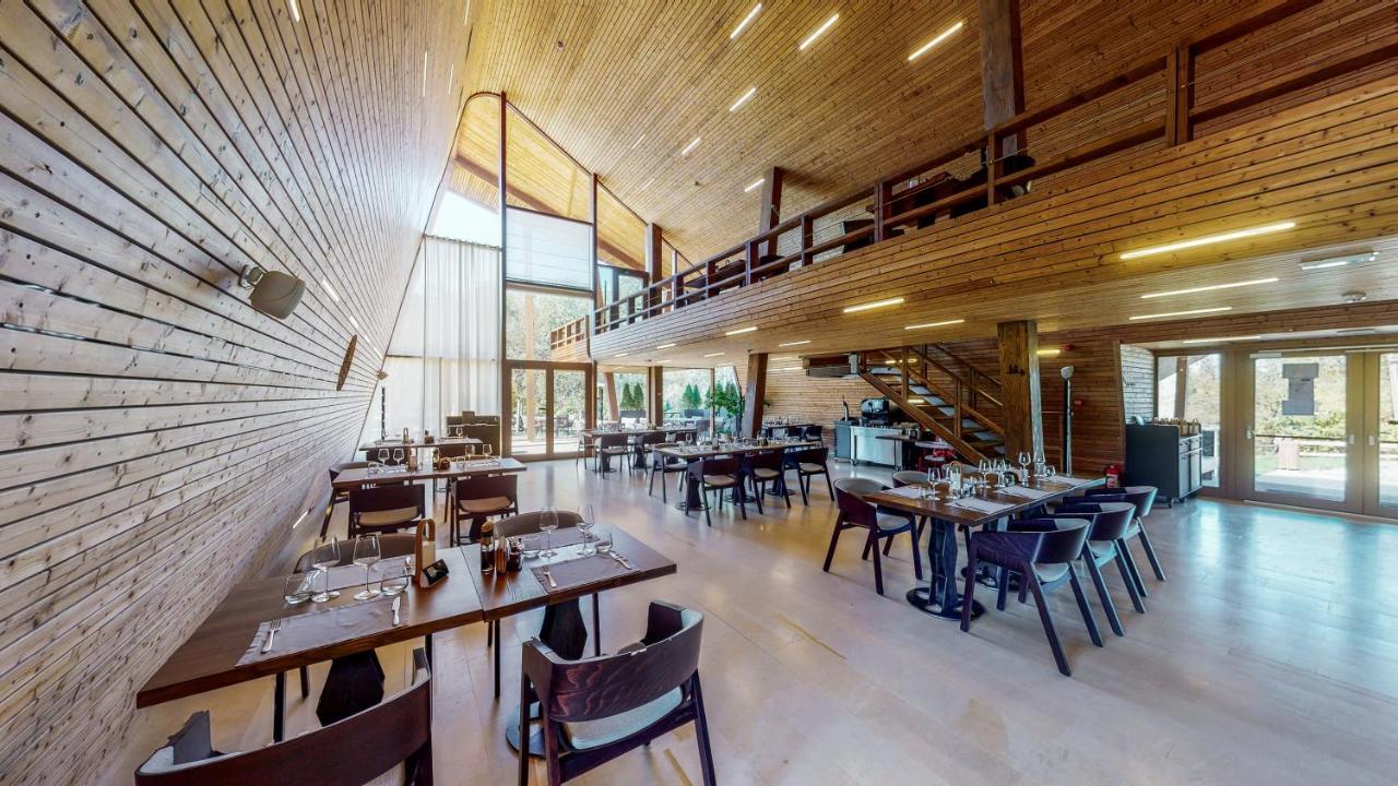 Cuibul De Lemn Hotell Rîşnov Exteriör bild